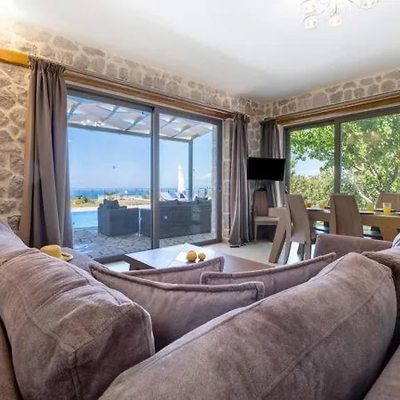 Goudis Вилла Цукаладес