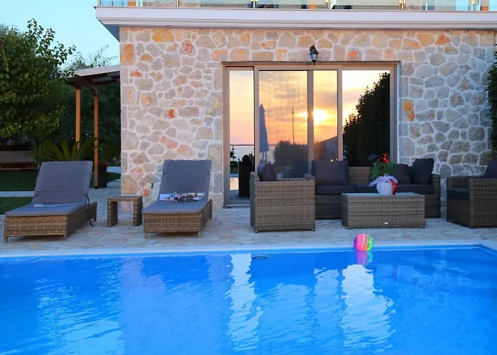 Villa Goudis Tsoukaladhes